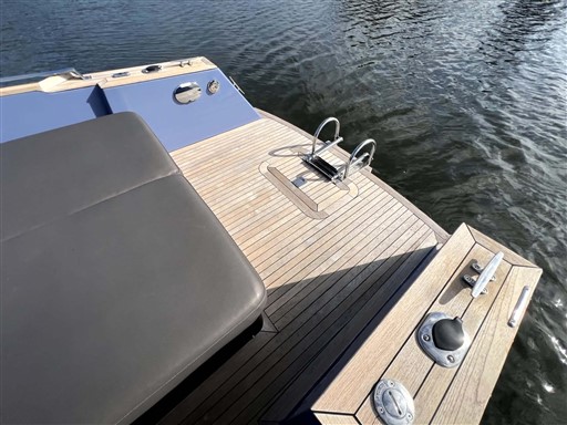 foto: 34 Isloep Rapida 990