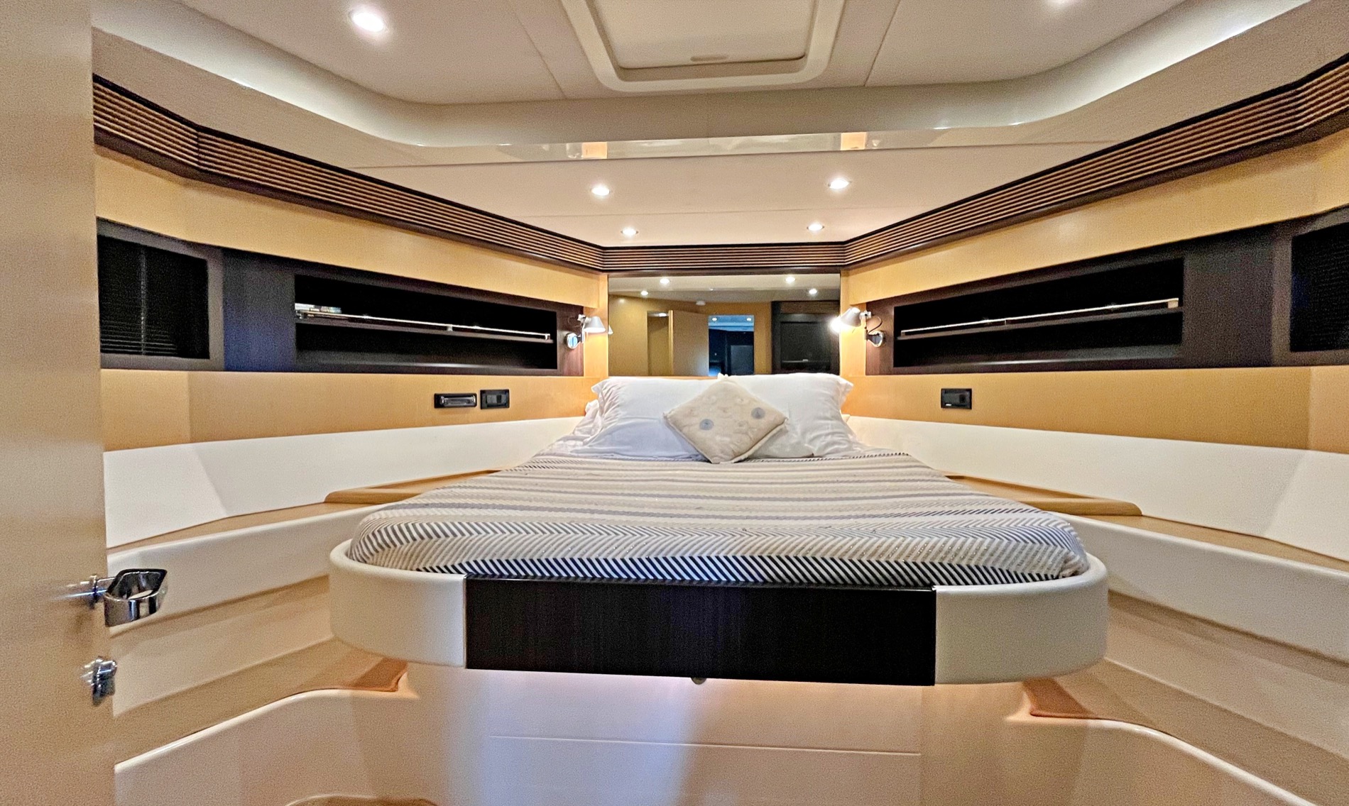 foto: 130 Riva 63 Vertigo #27