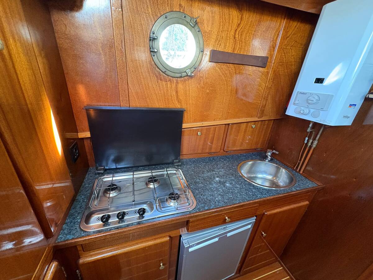 foto: 33 Linssen  st. Josef 1050