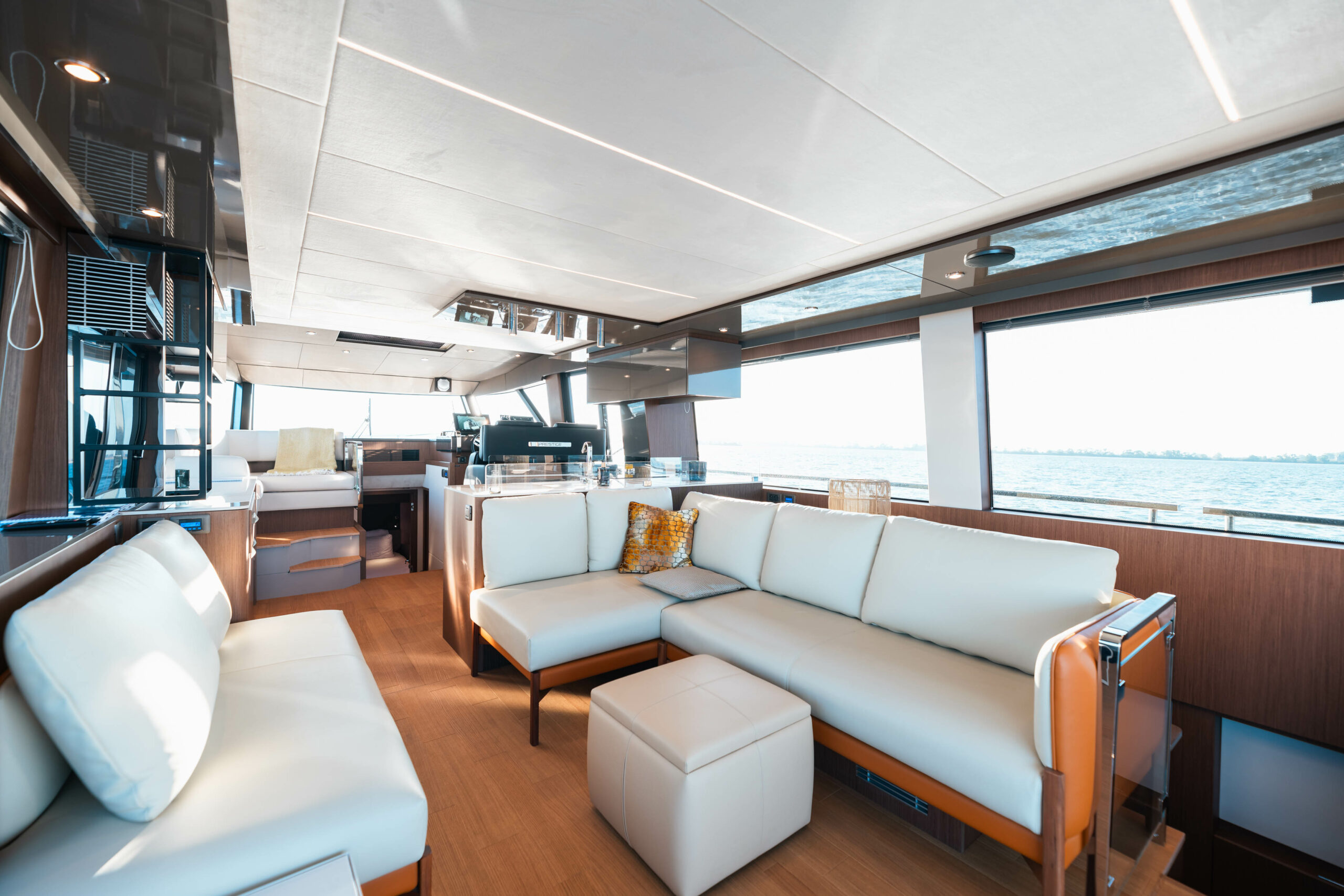 foto: 113 Prestige X60 Flybridge #08