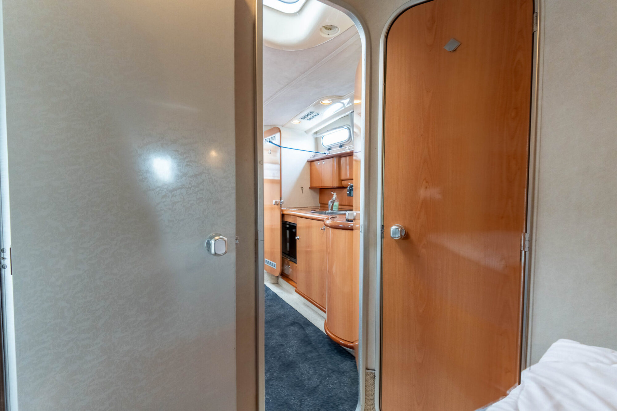 foto: 117 Sealine Sealine S37