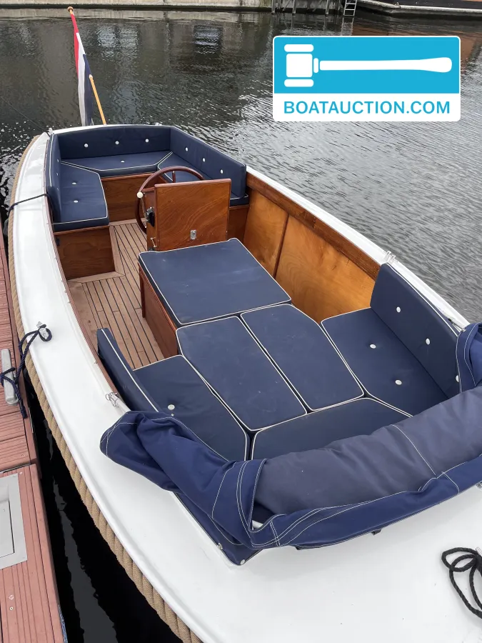 foto: 24 Sloop 580