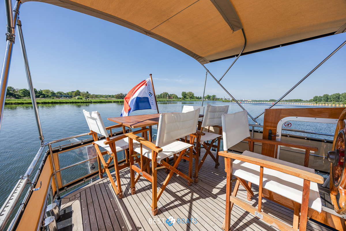 foto: 87 Exellent 1000 Hybride Patrol