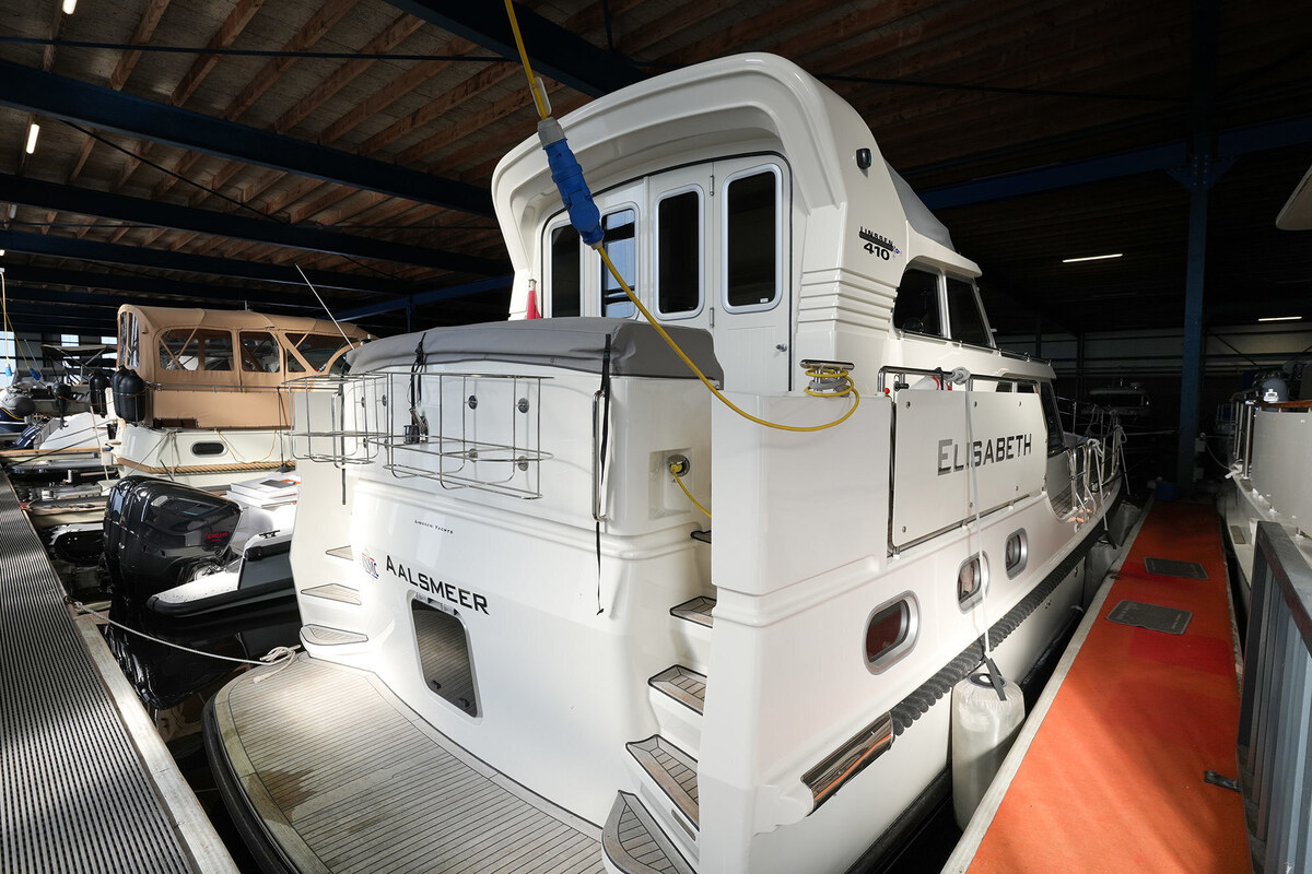 foto: 78 Linssen Grand Sturdy 410 AC Variotop met stabilisator