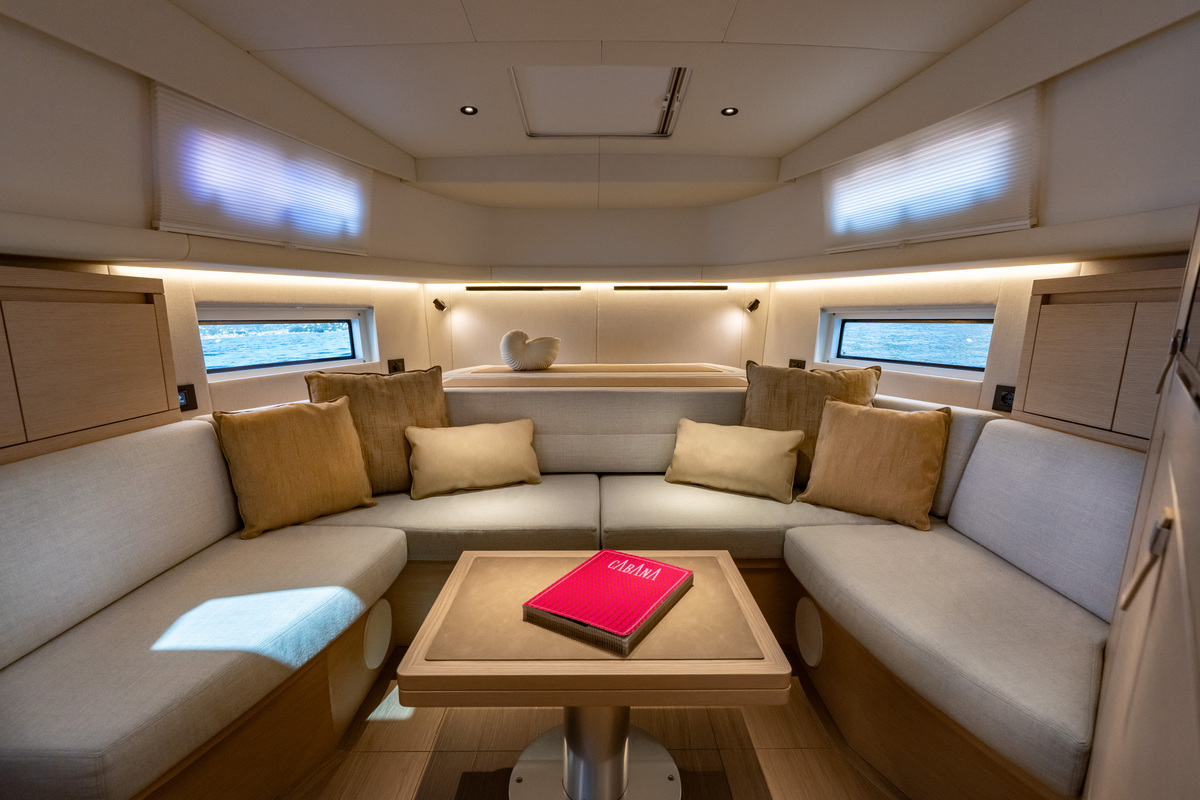 foto: 61 PARDO YACHTS 43  ON STOCK