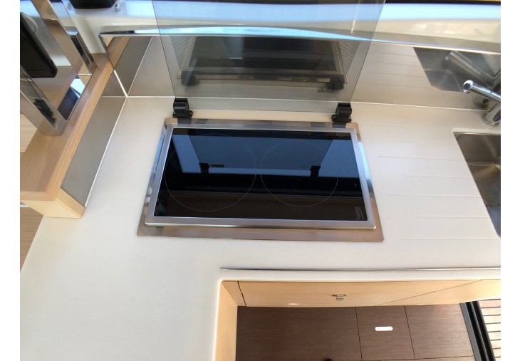 foto: 33 Prestige 420