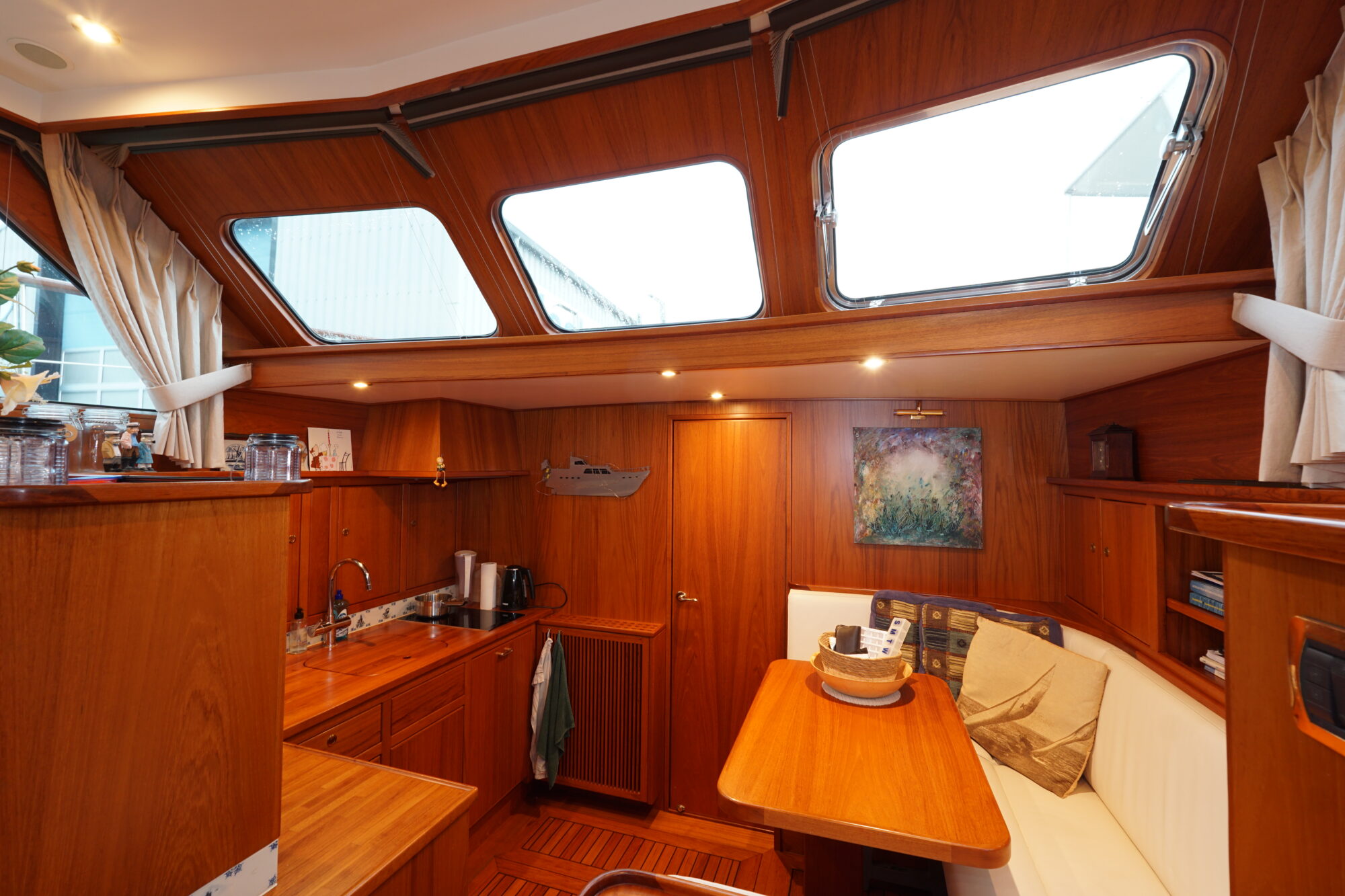 foto: 111 Super van Craft Super van Craft 14.80 Cabrio Stabilizers