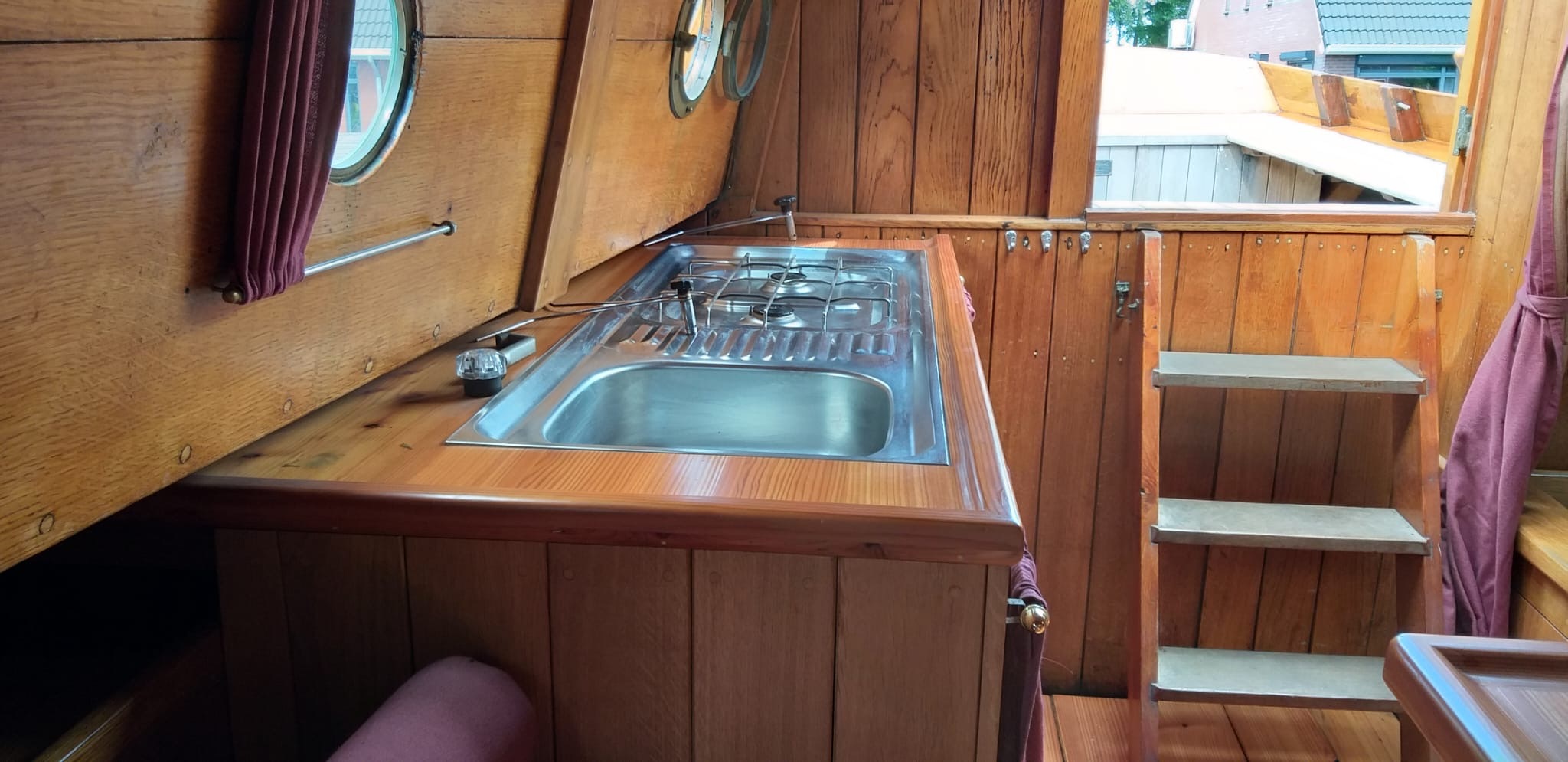 foto: 73 Brandsma Zeeschouw Platbodem