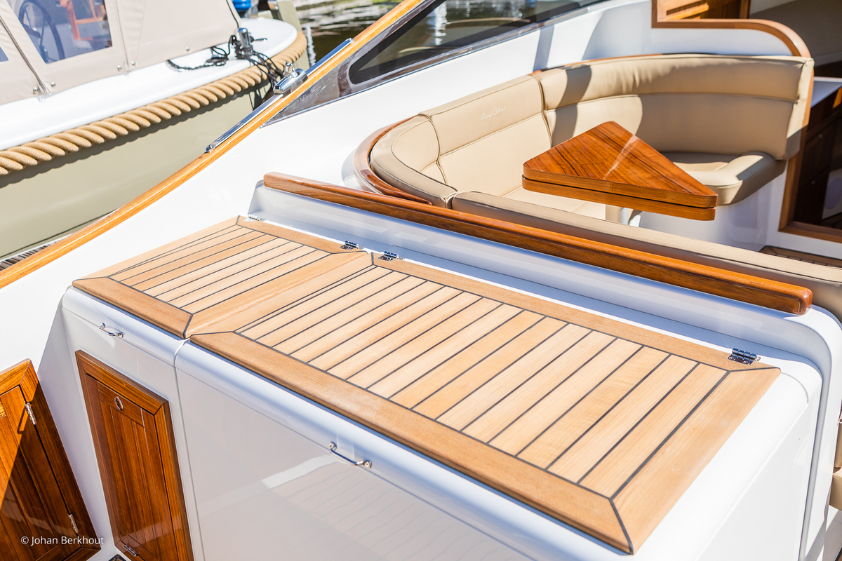 foto: 21 Long Island 29 Runabout
