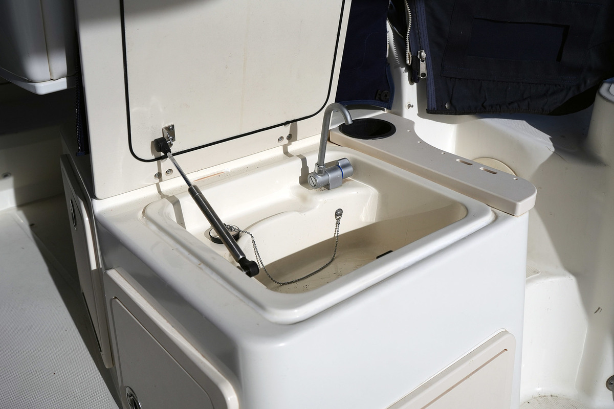 foto: 43 Boston Whaler 285 Conquest