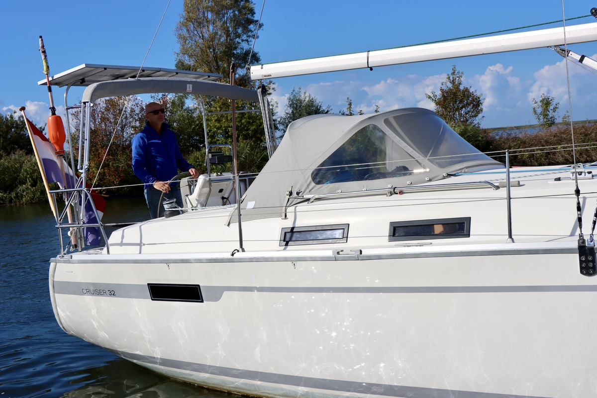 foto: 40 Bavaria  32 Cruiser