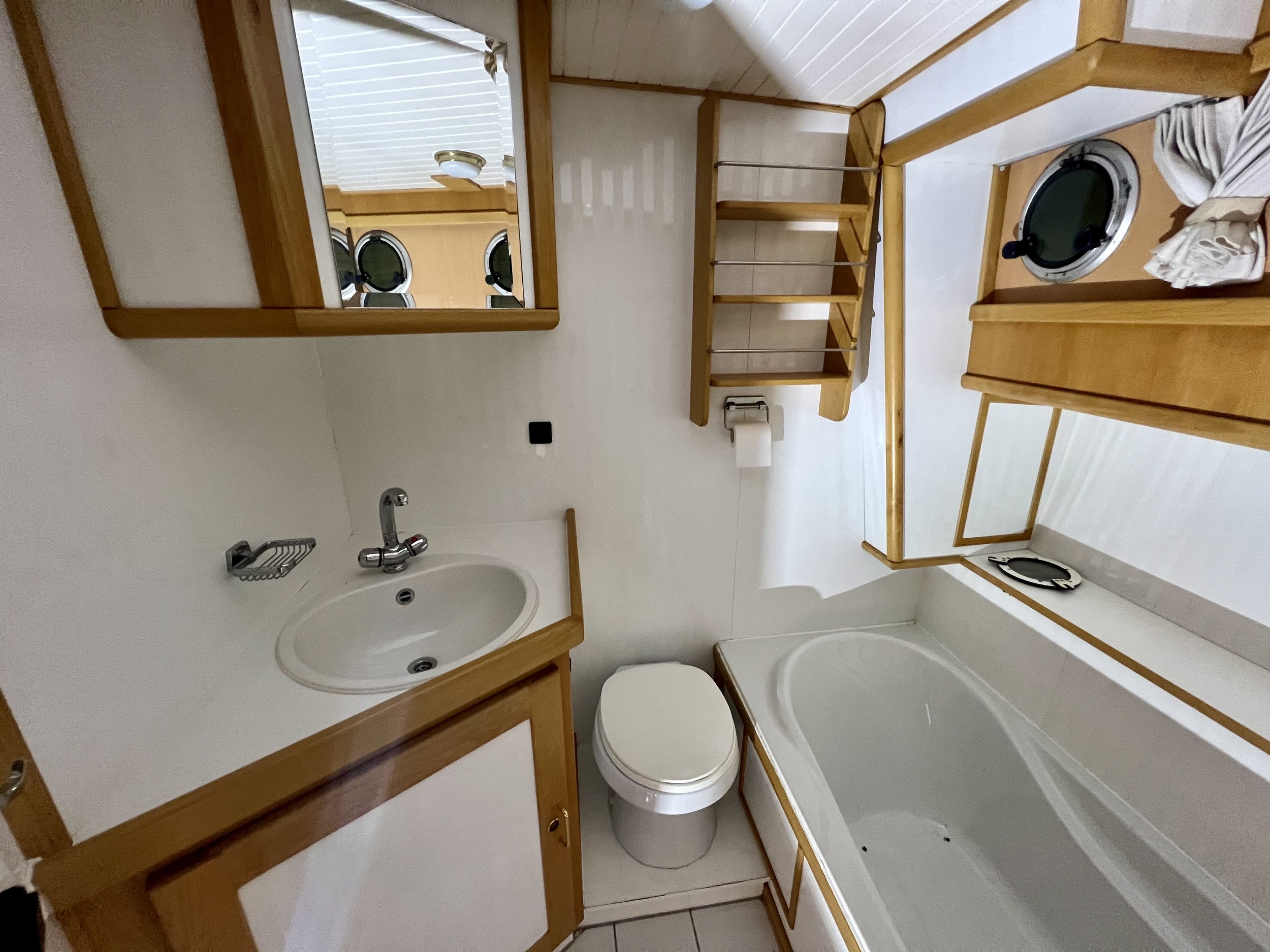 foto: 56 Support Vessel 43 Ft