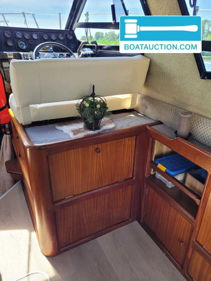 foto: 40 Sealine 305 fly