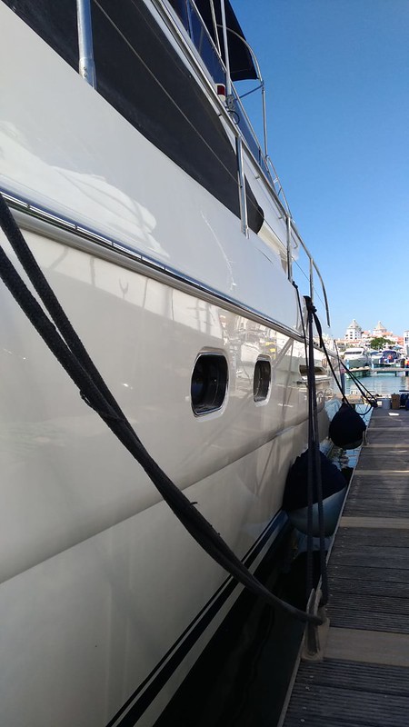 foto: 26 princess 61  FLY