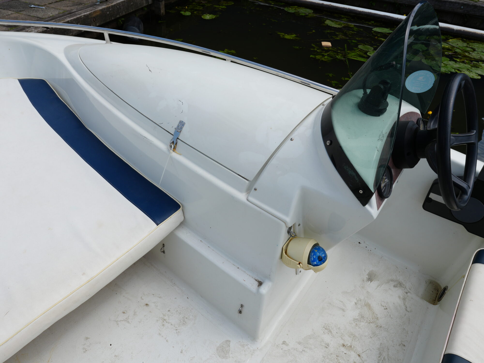 foto: 51 Quicksilver Quicksilver 425 Open