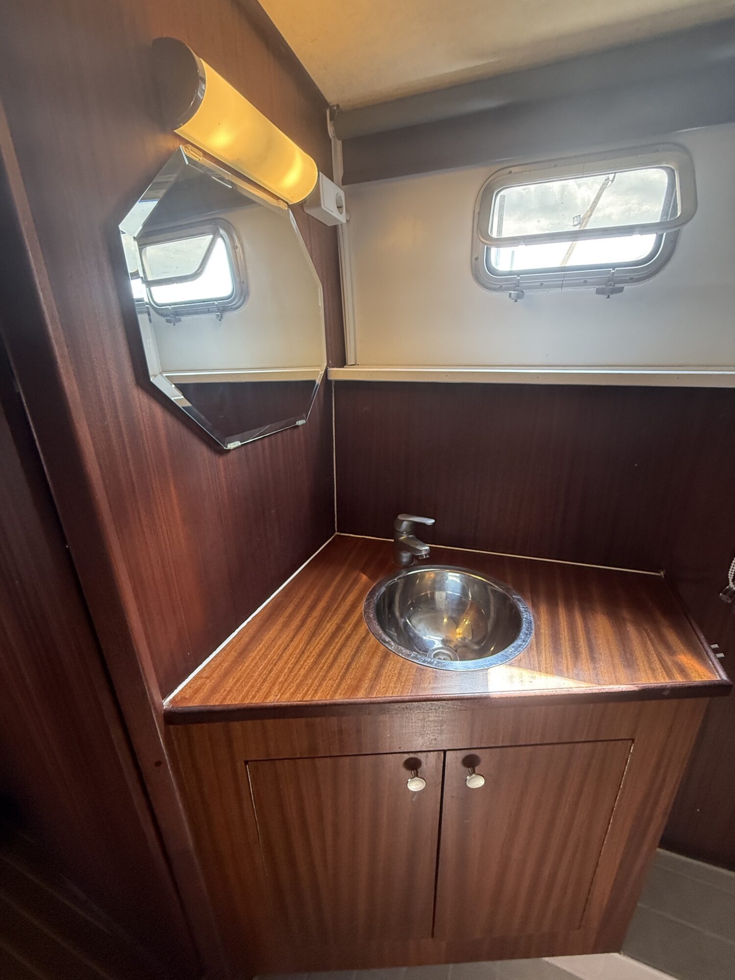 foto: 40 Marhen Marhen Kruiser 15.00 AK Cabrio