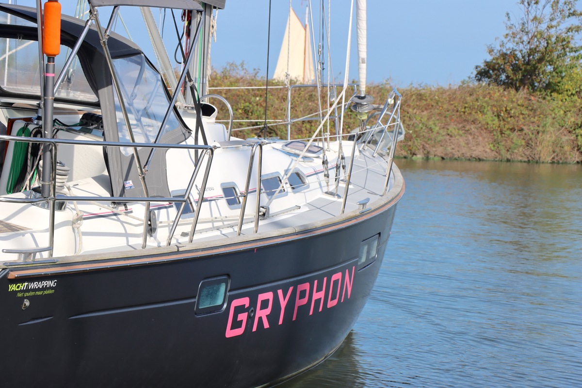 foto: 165 Beneteau Oceanis 423 Clipper 