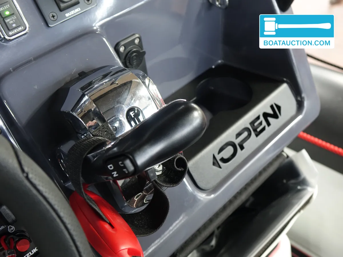 foto: 40 Zodiac Open 6.5 Neo