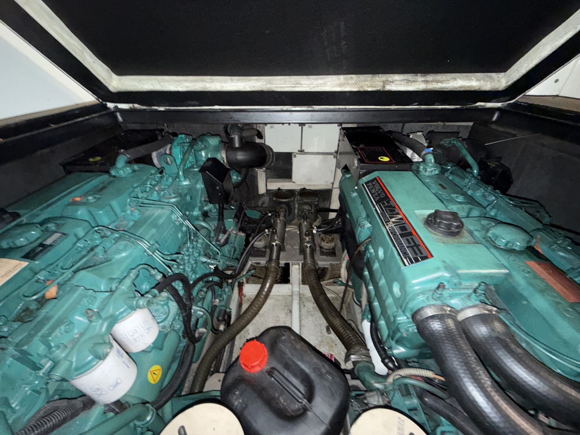 foto: 58 Airon Airon Marine 425 HT