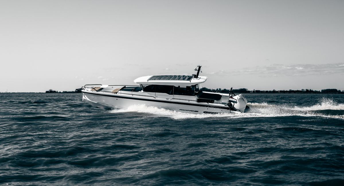 foto: 22 Axopar 37 XC Cross Cabin