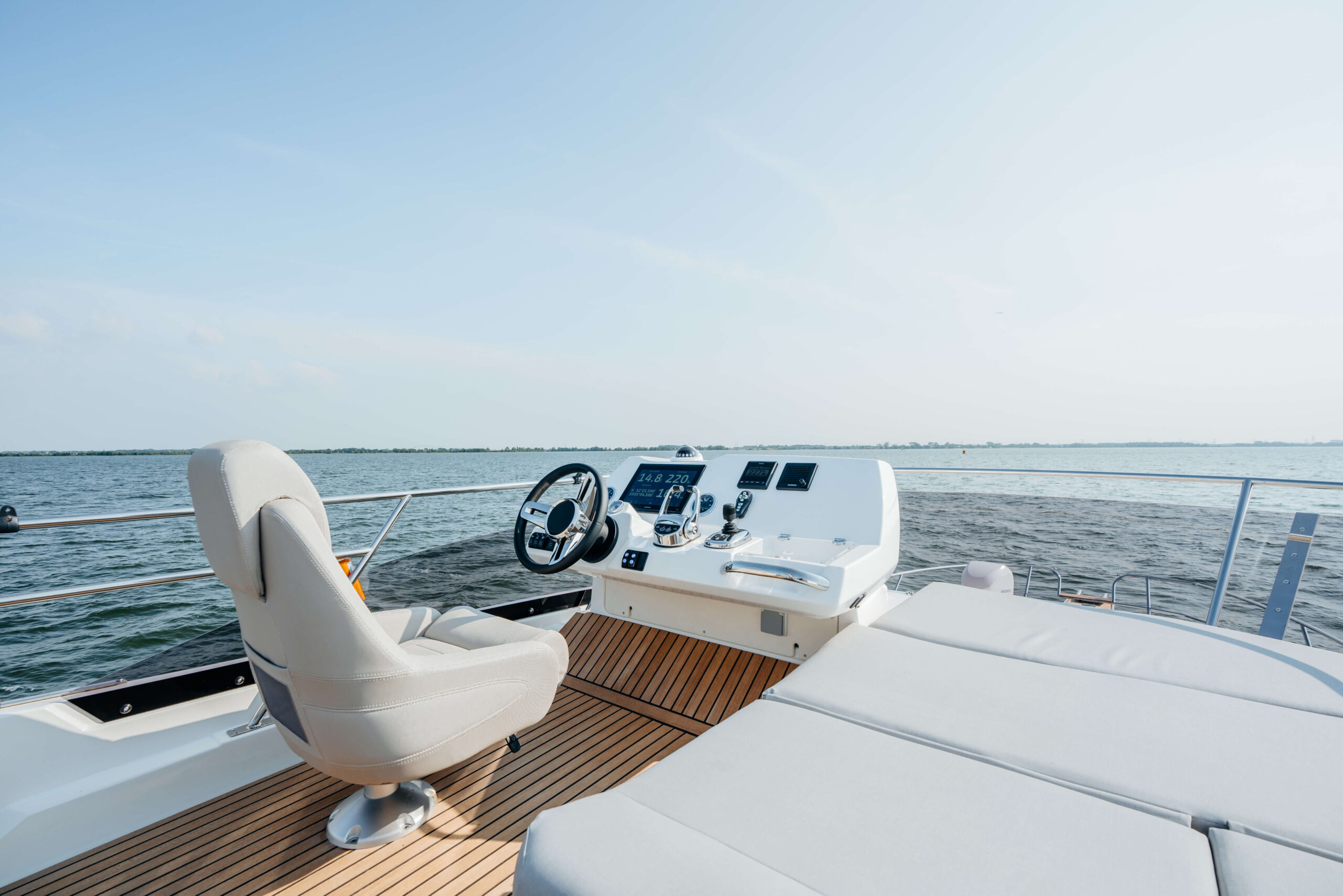 foto: 27 Prestige 420 Flybridge #130