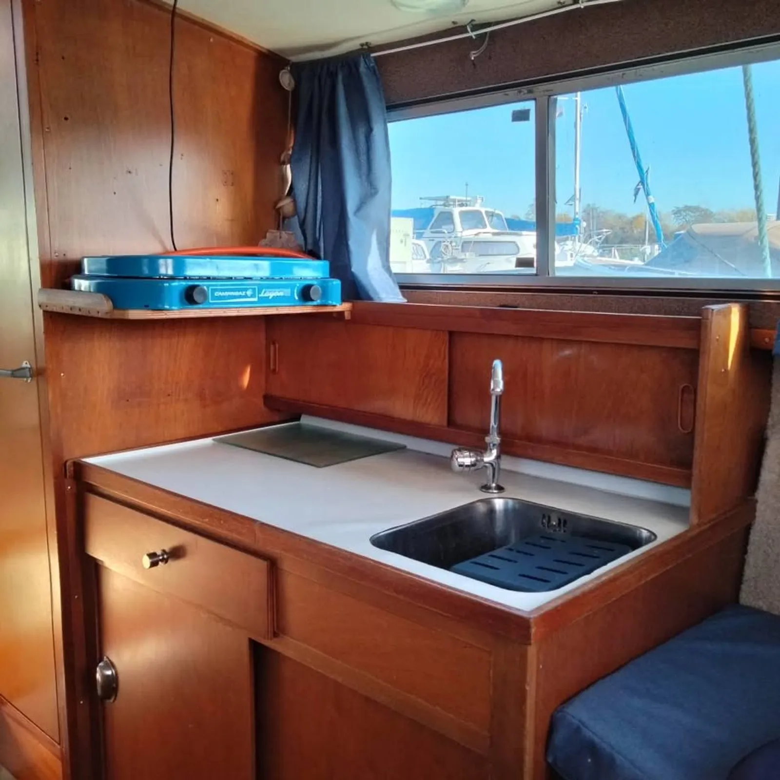 foto: 5 Polaris Alpha 770