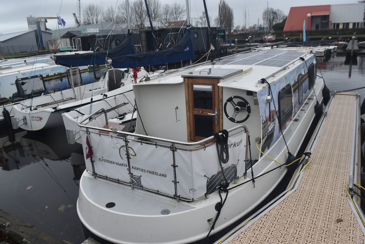 Houseboat Hybride/ Electrisch Varend 10.50 foto: 23