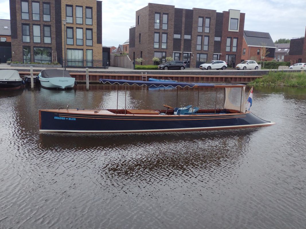 Custom Notarisboot Thames Beavertail 9.65 hoofdfoto: 1