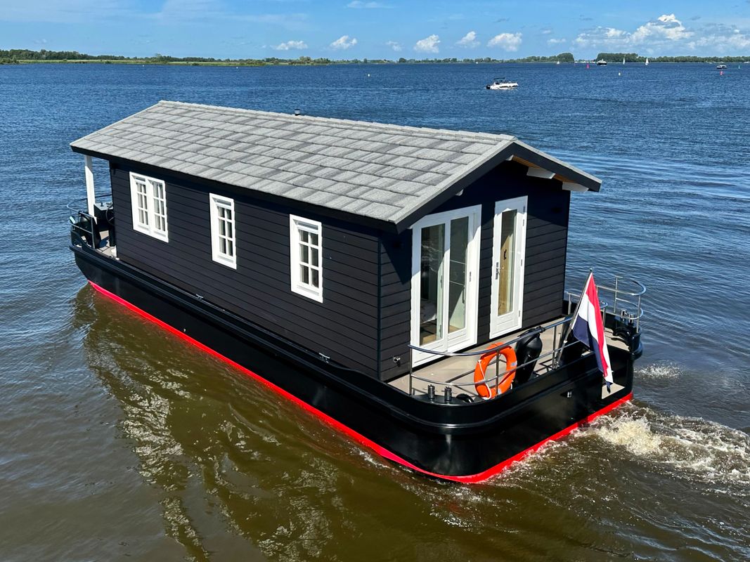 HOMESHIP VaarChalet 1250D Luxe Houseboat foto: 40
