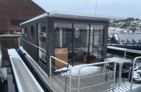 Nordic 36-23 Sauna Eco Wood Houseboat Compleet hoofdfoto: 1